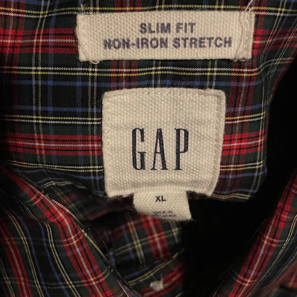 Gap Button-Down Shirt - image 5
